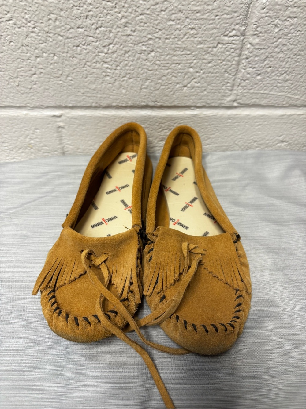 Minnetonka Vintage Suede Fringe Moccasin Flats Brown Leather Boho Size 10